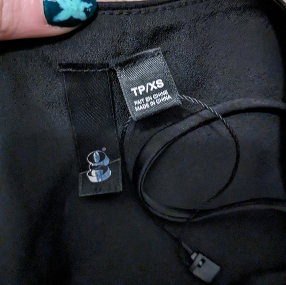 Side tie satin skirt - Picture 3 of 6